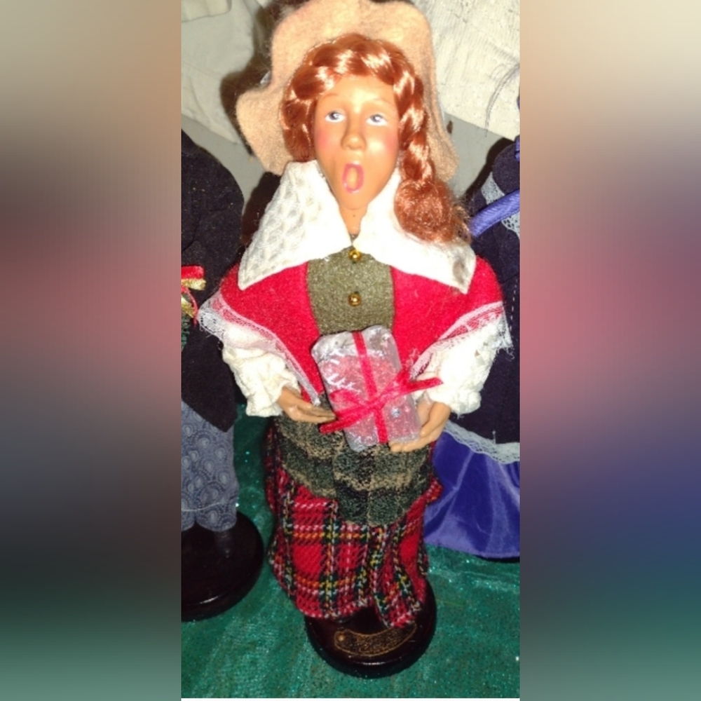 Christmas Caroler by Pickwick